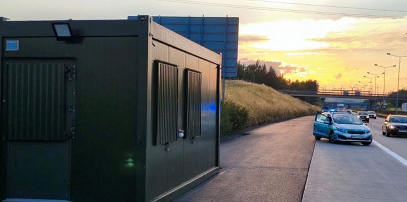Kontener Straży Granicznej stanął przy granicy. A4 gotowa na kontrole - 110971
