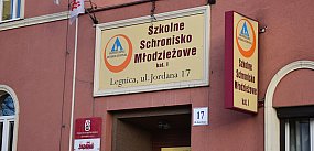 Hotel w legnicy tańszy niż schronisko