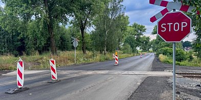 Przebudowa Złotoryjskiej dobiega końca.  Koniec utrudnień przy hucie-111425