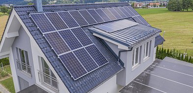 Magazyn energii do fotowoltaniki – czym jest i dlaczego się opłaca?-111499