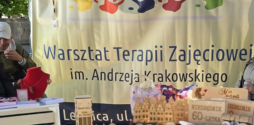 Legnickie Warsztaty Terapii Zajęciowej protestują – walczą o godne wsparcie - 112201