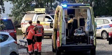 Tragedia w Zimniku. Mężczyzna utonął po upadku ze skalnego brzegu-112684