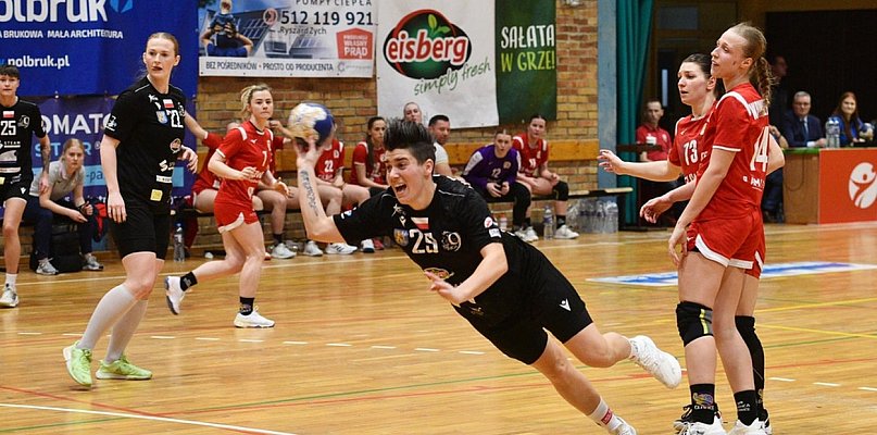 Dziewiątka Legnica żegna zawodniczki przed startem sezonu 2025/26 - 112719