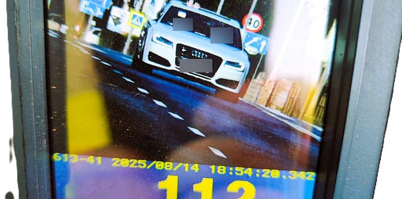 Pędził 112 km/h przez centrum Legnicy. Zapłacił mandat i straci prawo jazdy - 112943
