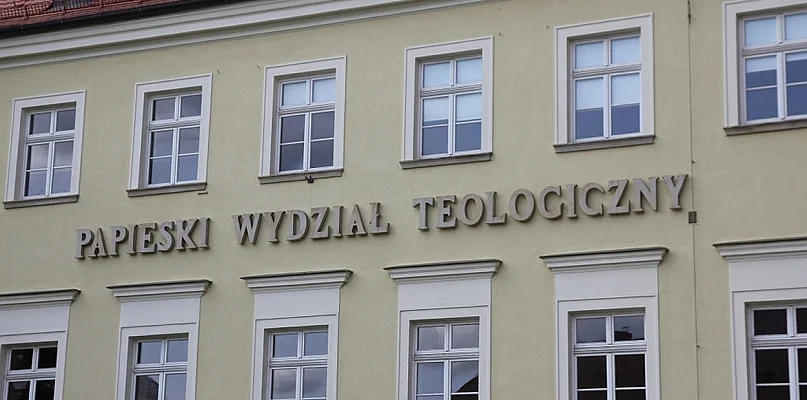 Rozpocznij teologiczną przygodę z „Teologicznym ABC” w Legnicy! - 112953
