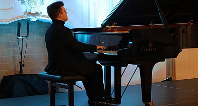 „Efekt Chopina” – niezapomniany koncert młodych pianistów w Legnicy-113159