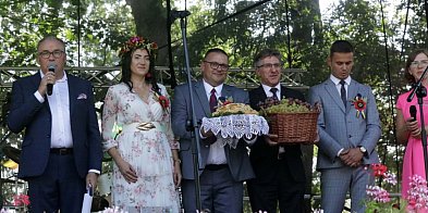 Izabela Trojanowska gwiazdą dożynek w Kunicach-113352
