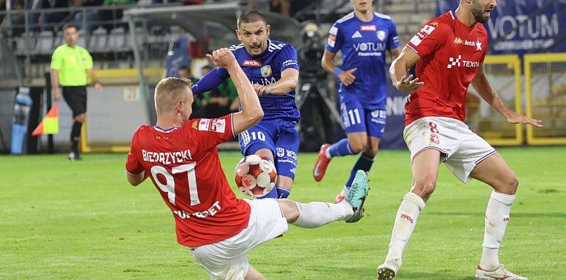 Lider na kolanach! Miedź pokonała Wisłę Kraków - 113477