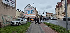 Obie twierdzą, że wjechały na zielonym świetle