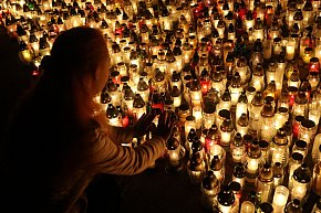 Wszystkich Świętych na Cmentarzu Komunalnym-23224