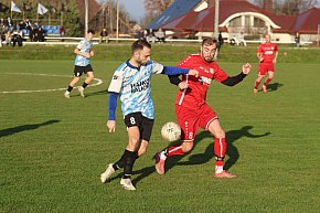 Dąb Siedliska przegrał u siebie z Unią Miłoradzice-23355