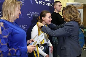 Alicja Kubek z tytułem Super Wolontariuszki TPD-23537