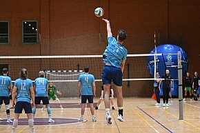 Ikar Legnica przegrał  z Chełmcem Wałbrzych-23703