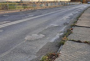 Planujesz trasę przez Jawor? Wiadukt przy Kuzienniczej został zamknięty-117818