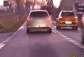 Piracka jazda na trasie Legnica–Złotoryja skończyła się utratą prawa jazdy-117788