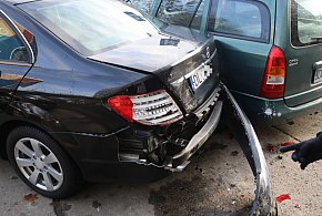 Nocna demolka na parkingu przy Heweliusza - 118806