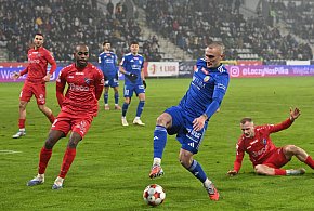 Trzecia wygrana z rzędu. Kuchko trafia w końcówce i Miedź pokonuje Odrę 2:1-118974