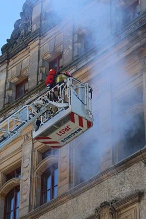 Ćwiczenia ewakuacyjne w Urzędzie Miasta-23248