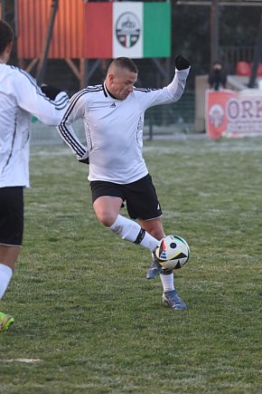 Orkan Szczedrzykowice przegrywa na własnym boisku-23399