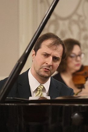 Romantyczny finał w Królewskiej-23486