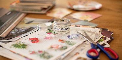 Recykling w papierowym rękodziele — jak tworzyć pięknie i ekologicznie?