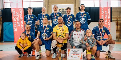 Mistrzostwo 3. ligi oraz Dolnośląski Puchar Polski dla Futbol-5 Legnica