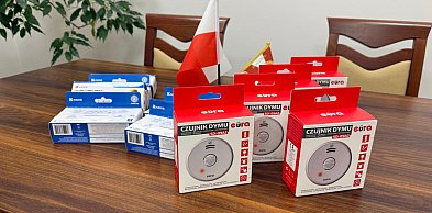 Czadowa Straż w Legnicy: Rozdają darmowe czujniki, które ratują życie