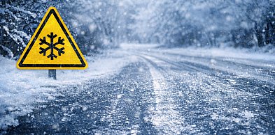 IMGW ostrzega. Od wieczora ślisko na drogach i chodnikach