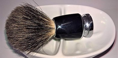 Jaki pędzel do golenia wybrać? Borsuk, dzik czy nowoczesny syntetyk?