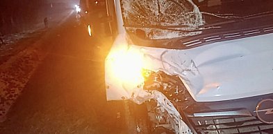 Cztery pojazdy zderzyły się przed węzłem Chojnów. Są utrudnienia w ruchu