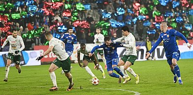 W sobotę derby o czołówkę. Miedź gra z Chrobrym