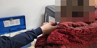 Pijana 71-latka za kierownicą. Wyjął kluczyki i uniemożliwił jej jazdę