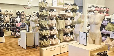 Triumph otworzył większy salon na poziomie 1 w Galerii Piastów