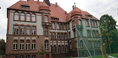 Miasto opublikowało informator dla uczniów kończących podstawówkę