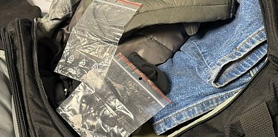 Chciały umilić partnerowi pobyt w areszcie? W torbie była metamfetamina