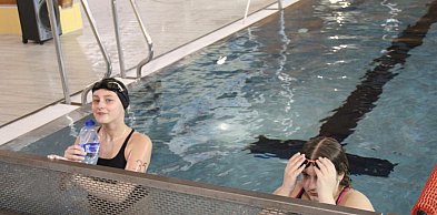 Przepłynęli 402,85 km podczas „Otyliady” w Chojnowie