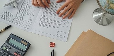 Rozliczenie podatku z zagranicy krok po kroku – poradnik dla początkujących