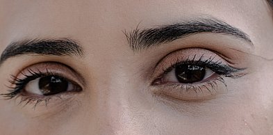 Kolorowe soczewki do oczu - oczaruj innych spojrzeniem!