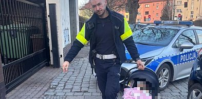 Dramatyczna interwencja. Pijana matka groziła skokiem, w mieszkaniu dziecko