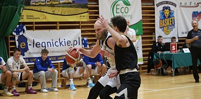 Legnicki Basket wygrał u siebie z Wilkami Żary Basketball
