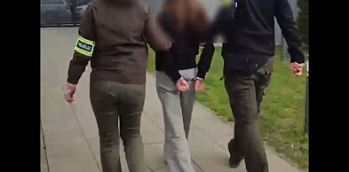 Zatrzymali 13-latkę, która złamała kobiecie nos. O jej losach zdecyduje sąd