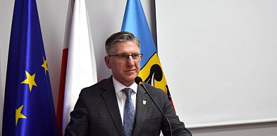 Uchwały o drogach, zabytkach i budżecie. Sesja powiatu za nami