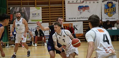 Basket gospodarzem turnieju półfinałowego o awans do II ligi koszykówki