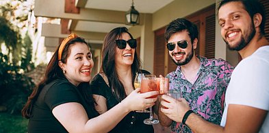 Majówka 2026 w górach - odkryj Pałac Pakoszów w Karkonoszach