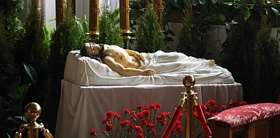 Groby Pańskie w Legnicy: Czternaście kościołów, jedna nadzieja