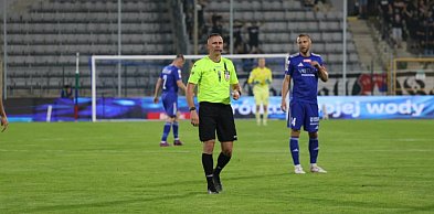 Paweł Pskit poprowadzi mecz Miedzi ze Zniczem Pruszków