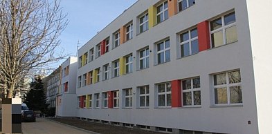 Prezydent Legnicy szuka dyrektorów do dwóch placówek oświatowych