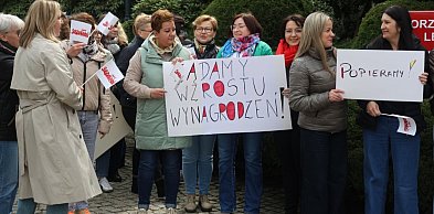 Wrzenie w Zakładzie Ubezpieczeń Społecznych: Urzędnicy wychodzą na ulice