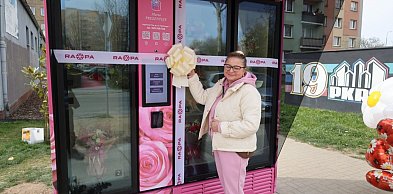 Kwiaty o 2 w nocy? Na Piekarach kwiaty kupisz nawet o tej porze