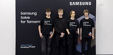 Uczniowie I LO stworzyli IZI dla seniorów. Zagłosuj na ich projekt